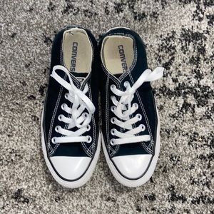 Low top converse